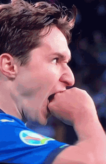 Chiesa Italy GIF - Chiesa Italy Knuckle GIFs