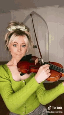 Lindsey Stirling Tinkerbell GIF - Lindsey Stirling Tinkerbell Tongue GIFs