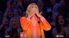 Blowing A Kiss Heidi Klum GIF - Blowing A Kiss Heidi Klum American'S Got Talent GIFs