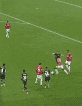 a soccer player with the number 7 on their jersey