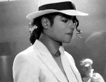 Nice Wink GIF - Nice Wink Michael Jackson GIFs