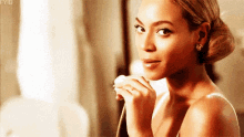 Bey GIF - Beyonce Blushing Queen Bee GIFs