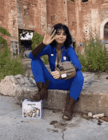 Fallout Cosplay GIF - Fallout Cosplay Lunchbox GIFs