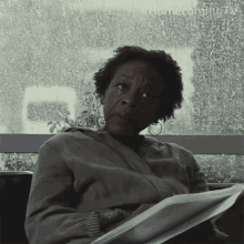 Confused Marianne Jean Baptiste GIF - Confused Marianne Jean Baptiste Gloria Morisseau GIFs