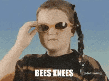 Bees Knees GIF - Bees Knees GIFs