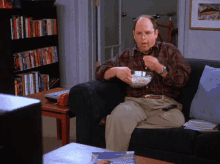 Tv Shows Seinfeld GIF - Tv Shows Seinfeld Popcorn GIFs