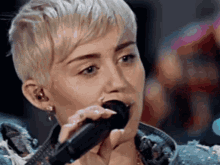 Miley Cyrus Cyrussgifs GIF - Miley Cyrus Cyrussgifs Miley Smile GIFs