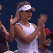 Clapping Gorgeous GIF - Clapping Clap Gorgeous GIFs
