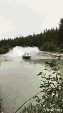 Splash Motorboat GIF - Splash Motorboat Water GIFs