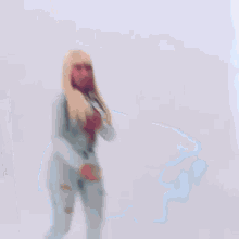 Nicki Minaj Walk GIF - Nicki Minaj Walk Talking GIFs