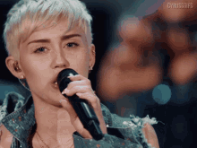 Cyrussgifs Miley Cyrus GIF - Cyrussgifs Miley Cyrus Miley Cyrus Mtv Unplugged GIFs