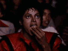 Thriller Michael Jackson GIF - Thriller Michael Jackson Eating Popcorn GIFs