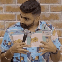 Hand Connects Rahul Dua GIF - Hand Connects Rahul Dua Connect Hands GIFs
