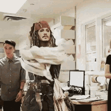 Johnny Depp Captain Jack Sparrow GIF - Johnny Depp Captain Jack Sparrow Childrens Hospital GIFs