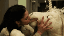 Horse Kissing GIF - Horse Kissing In Love GIFs
