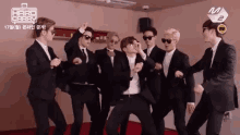 Loveyou Peaceout GIF - Loveyou Peaceout Dance GIFs