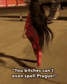 Nicki Minaj Bitches Cant Even Spell GIF - Nicki Minaj Bitches Cant Even Spell Prague GIFs