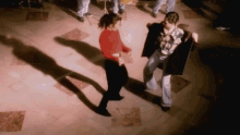 Dancing Shania Twain GIF - Dancing Shania Twain If Youre Not In It For Love Im Outta Here GIFs
