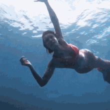 Nina Dobrew Mermaid GIF - Nina Dobrew Mermaid H2o GIFs