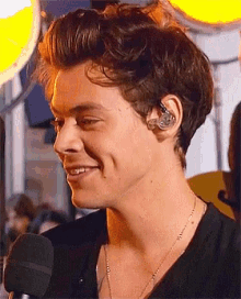 Harry Styles Interview GIF - Harry Styles Interview GIFs