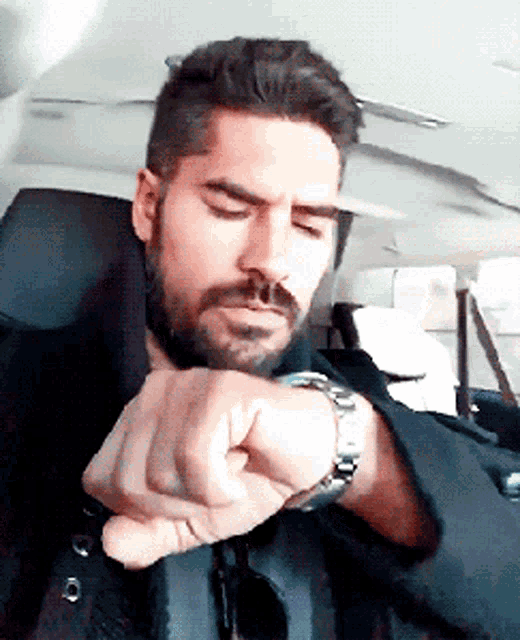 Seth Gecko Dj Cotrona GIF - Seth Gecko Dj Cotrona So Where Are They GIFs