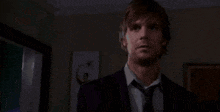 Nate Fisher Six Feet Under GIF - Nate Fisher Six Feet Under GIFs
