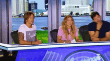 #embarrassed GIF - Embarrassed American Idol Jennifer Lopez GIFs