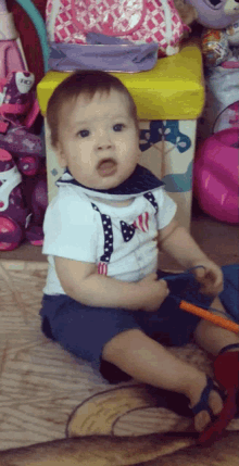 Blue Baby GIF - Blue Baby Confused GIFs