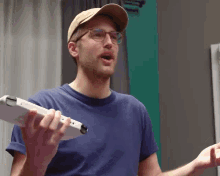 Who Asked Finding Who Asked GIF - Who Asked Finding Who Asked Linus Tech Tips GIFs