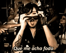Que Me Acha Foda Pitty Música Brasileira Cantando GIF - Singing Pitty Brazilian GIFs