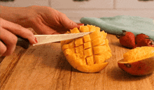Mango Slice GIF - Mango Slice Fruit GIFs