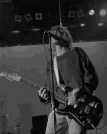 guitar playing nirvana cobain kurtcobain