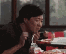 Chow Lol GIF - Chow Lol Nosesquirt GIFs