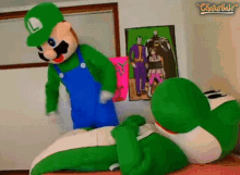 Luigi Yoshi GIF - Luigi Yoshi Mascot GIFs