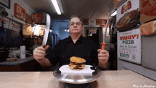 Joe Is Hungry Burger GIF - Joe Is Hungry Joe Burger GIFs