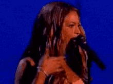 Beyonce Flips GIF - Beyonce Flips Hair GIFs