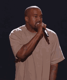 2015vmas Kanye GIF - 2015vmas Kanye Theslothsidd GIFs