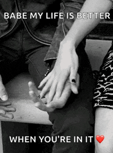 Holding Hands Hold Hands GIF - Holding Hands Hold Hands Couple GIFs