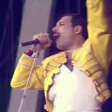 Freddie Freddie M GIF - Freddie Freddie M Freddie Queen GIFs