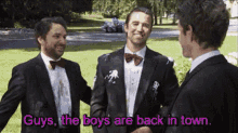 Always Sunny High Five GIF - Always Sunny High Five Boys Are Back In Town GIFs