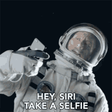 Hey Siri Take A Selfie GIF - Hey Siri Take A Selfie Flexing GIFs