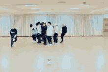 Seventeen Seventeen Members GIF - Seventeen Seventeen Members Dont Wanna Cry GIFs