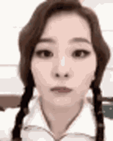 seulgi red velvet facial expressions shes dumb i love her looking around
