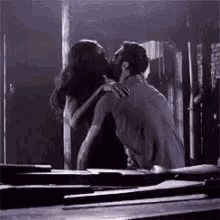 Hot Make Out GIF - Hot Make Out Couple GIFs