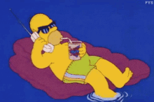 Homer Simpson Está Disfrutando De La Piscina GIF - Alberca Felices Vacaciones Gafas De Sol GIFs