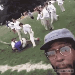 fight-wassgud.gif