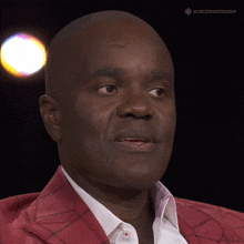 a close up of a man 's face with the hashtag #cbcdragonsden on the bottom right