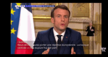 Discours Emmanuel Macron GIF