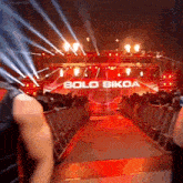 a sign that says solo sikoa on it