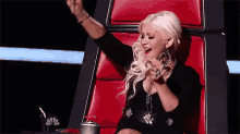 Dans GIF - The Voice Christina Aguilera Dance GIFs